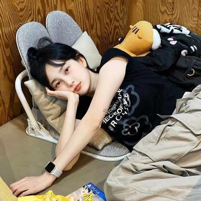 闪婚后，我被大叔老公宠上天